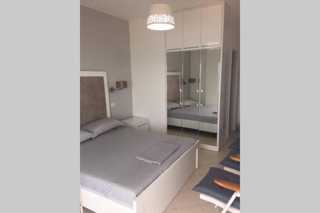 Modern Sea View Apartment For A Perfect Holiday Durres Exterior photo